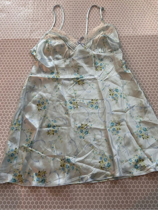 Secret Treasures Other - Secret Treasures Blue Floral Satin Chemise Size XL